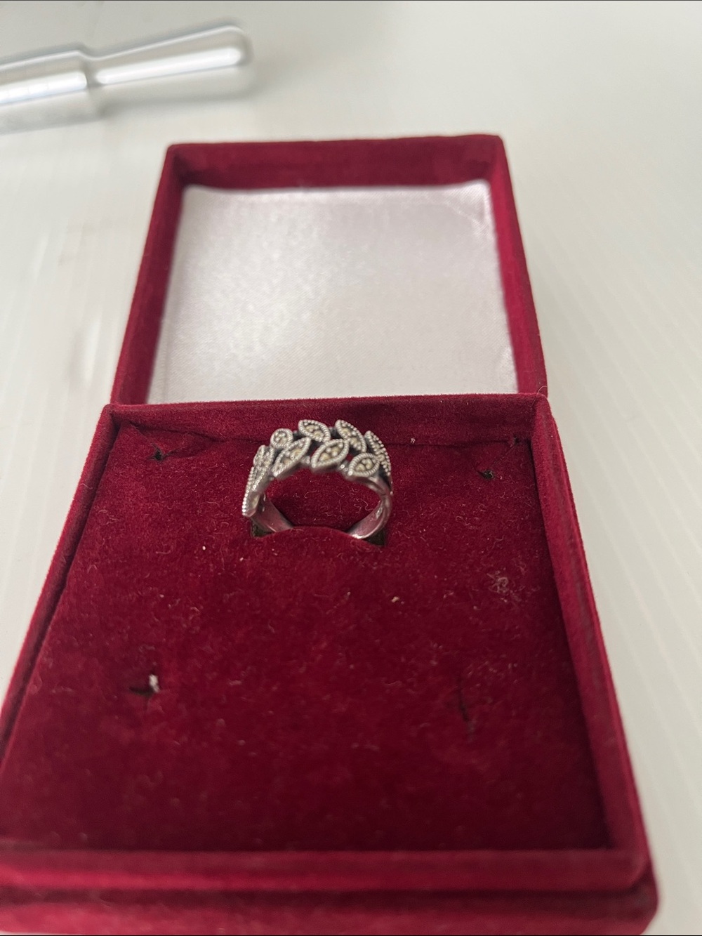 925 Vintage Sterling Silver Ring Size 7.5